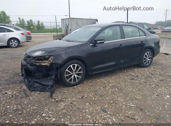 3VWDB7AJ0HM259850 2017 VOLKSWAGEN JETTA Black Przód lewy
