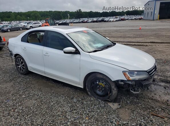 3VWDB7AJ0HM290919 2017 VOLKSWAGEN JETTA White Передня права чверть