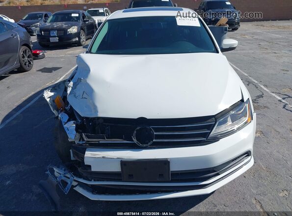 3VWDB7AJ1HM263499 2017 VOLKSWAGEN JETTA White ხელსაწყოთა პანელის ხედი