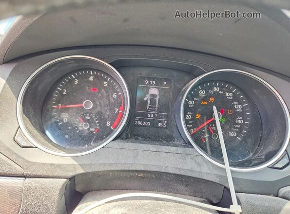 3VWDB7AJ1HM291951 2017 VOLKSWAGEN JETTA Синий Вид щитка приборов