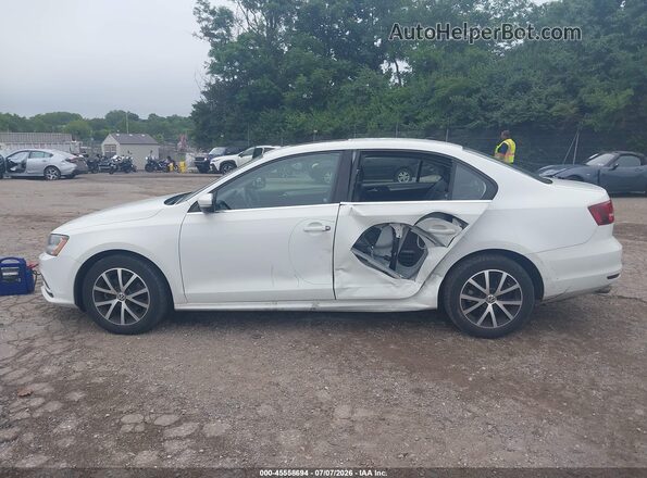 3VWDB7AJ2HM363353 2017 VOLKSWAGEN JETTA White 