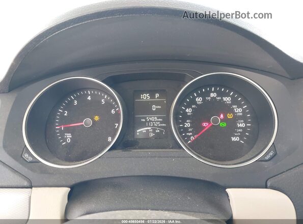 3VWDB7AJ2JM230517 2018 VOLKSWAGEN JETTA Красный Вид задних сидений
