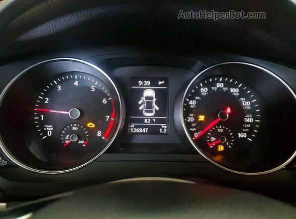 3VWDB7AJ3HM368769 2017 VOLKSWAGEN JETTA Red ხელსაწყოთა პანელის ხედი