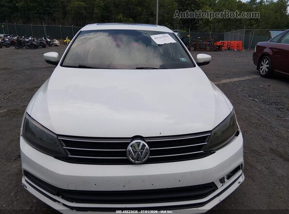 3VWDB7AJ4HM294116 2017 VOLKSWAGEN JETTA White Vista del cuadro de instrumentos