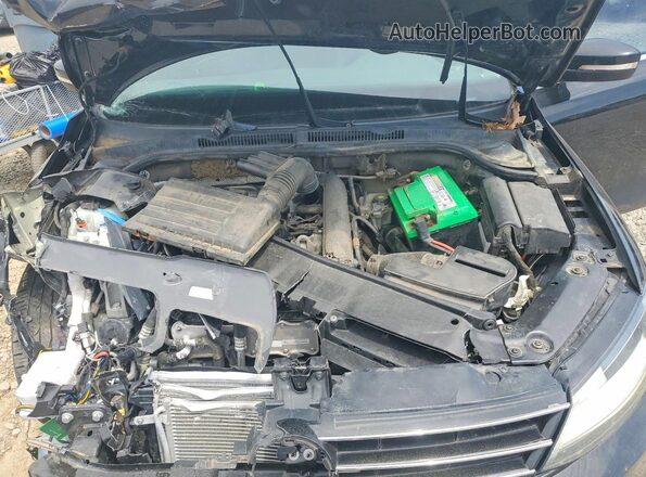 3VWDB7AJ4HM322626 2017 VOLKSWAGEN JETTA Black Widok wnętrza z tyłu