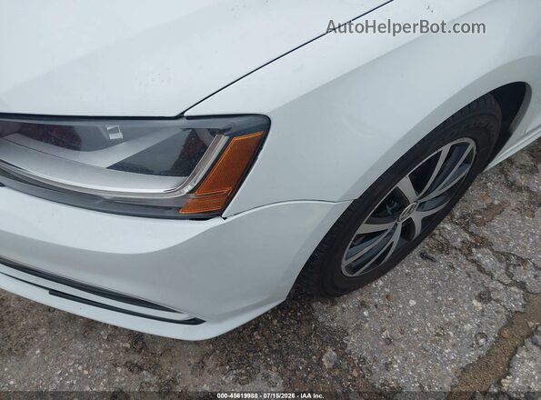 3VWDB7AJ4HM335358 2017 VOLKSWAGEN JETTA White Front view