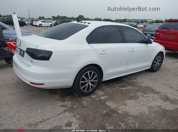 3VWDB7AJ4HM335358 2017 VOLKSWAGEN JETTA White Rear right