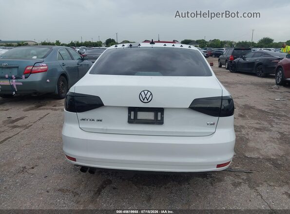 3VWDB7AJ4HM335358 2017 VOLKSWAGEN JETTA White 