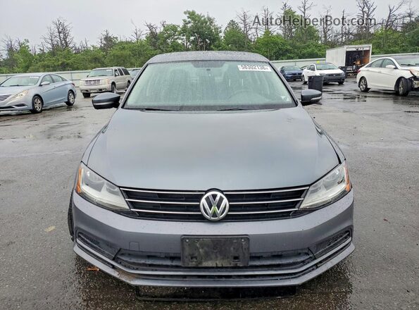 3VWDB7AJ4HM391980 2017 VOLKSWAGEN JETTA Silver Front view