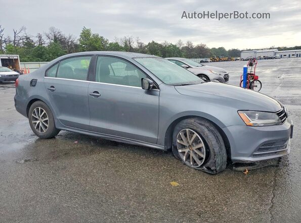 3VWDB7AJ4HM391980 2017 VOLKSWAGEN JETTA Silver Front right