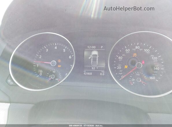3VWDB7AJ4JM219325 2018 VOLKSWAGEN JETTA Silver Вид задніх сидінь