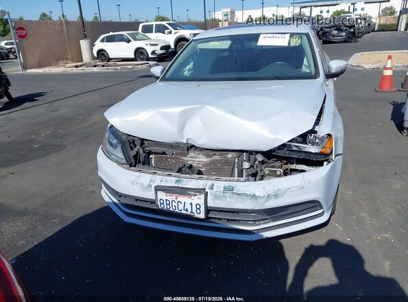 3VWDB7AJ4JM219325 2018 VOLKSWAGEN JETTA Silver Вид щитка приладів