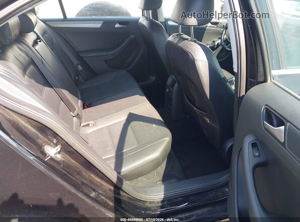 3VWDB7AJ5HM265840 2017 VOLKSWAGEN JETTA Black Widok naklejki z numerem VIN