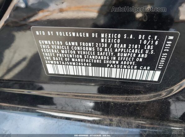 3VWDB7AJ5HM265840 2017 VOLKSWAGEN JETTA Black Widok komory silnika