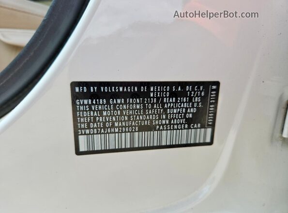 3VWDB7AJ6HM296028 2017 VOLKSWAGEN JETTA White Widok komory silnika