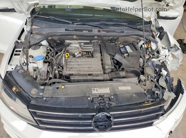 3VWDB7AJ7HM380522 2017 VOLKSWAGEN JETTA Белый Вид задней части салона