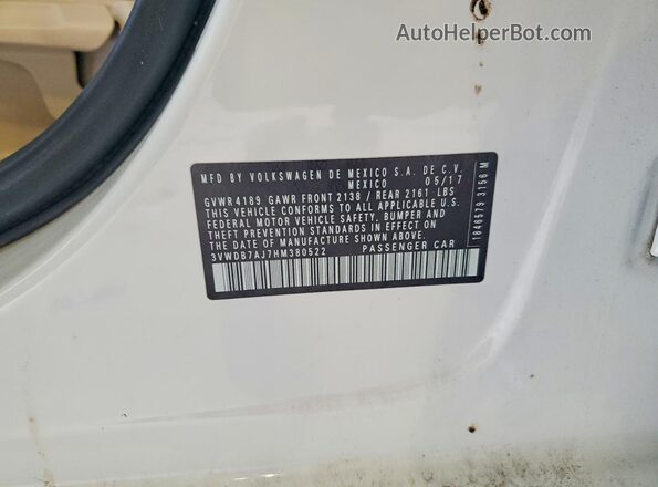 3VWDB7AJ7HM380522 2017 VOLKSWAGEN JETTA Белый Вид подкапотного пространства