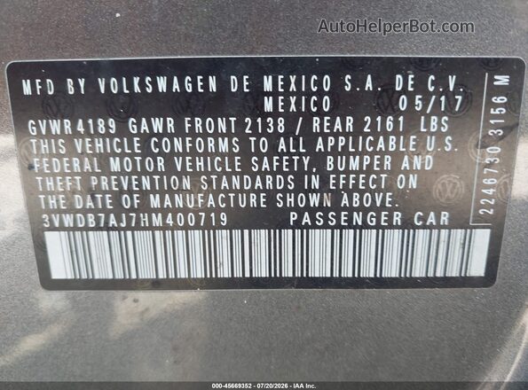 3VWDB7AJ7HM400719 2017 VOLKSWAGEN JETTA Gray Widok komory silnika