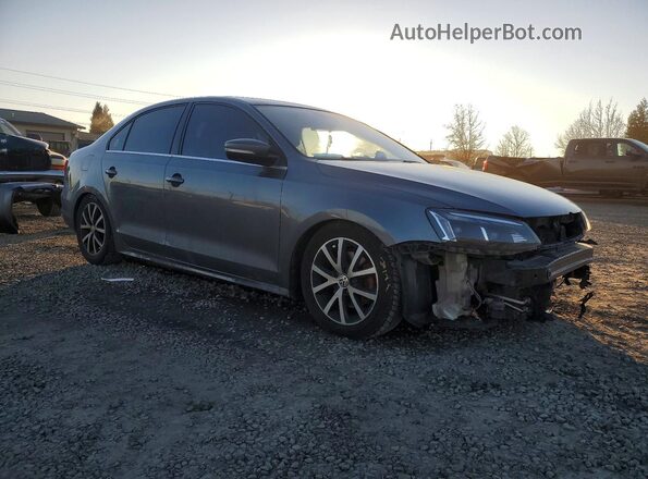 3VWDB7AJ9HM392736 2017 VOLKSWAGEN JETTA Gray Przód prawy