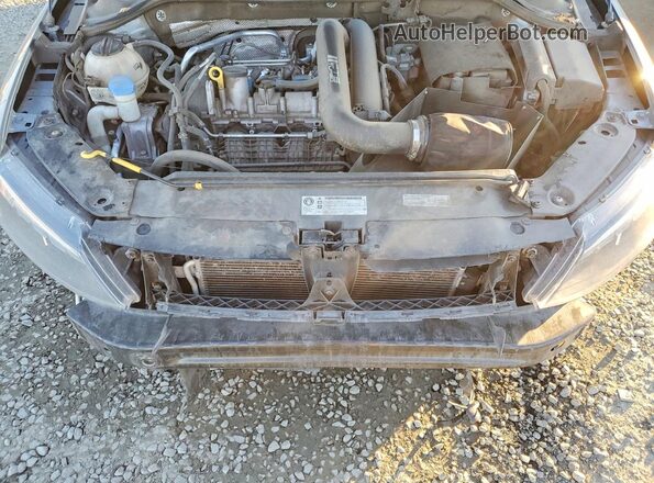 3VWDB7AJ9HM392736 2017 VOLKSWAGEN JETTA Gray Widok wnętrza z tyłu