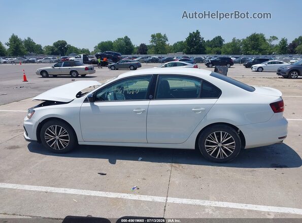 3VWDB7AJ9JM210815 2018 VOLKSWAGEN JETTA White Vista interior de 360 grados