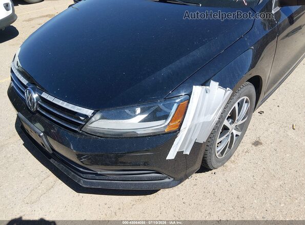 3VWDB7AJXHM247799 2017 VOLKSWAGEN JETTA Black Widok z przodu