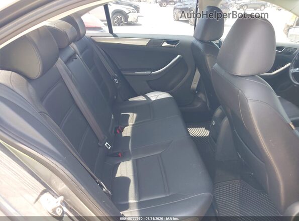 3VWDB7AJXHM371653 2017 VOLKSWAGEN JETTA Gray VIN sticker view