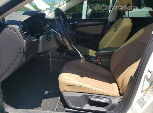 3VWE57BU1KM065761 2019 VOLKSWAGEN JETTA White Vista interior delantera