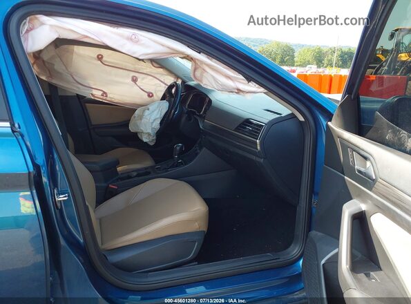 3VWE57BU1KM109273 2019 VOLKSWAGEN JETTA Синий Вид салона спереди