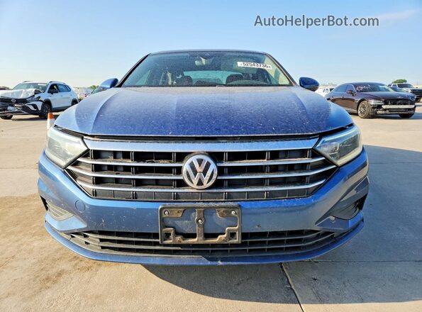 3VWE57BU2KM099711 2019 VOLKSWAGEN JETTA Синий Вид спереди