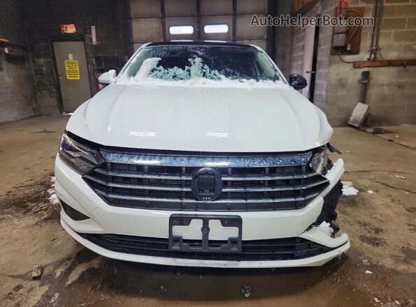 3VWE57BU3KM091732 2019 VOLKSWAGEN JETTA White Front view