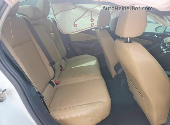 3VWE57BU3KM103121 2019 VOLKSWAGEN JETTA White Widok tylnych siedzeń