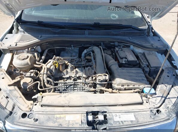 3VWE57BU5KM063995 2019 VOLKSWAGEN JETTA White Rear view