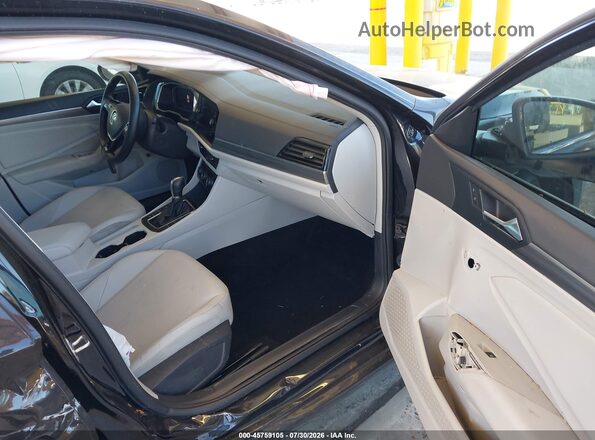 3VWE57BU5KM204841 2019 VOLKSWAGEN JETTA Черный Вид салона спереди