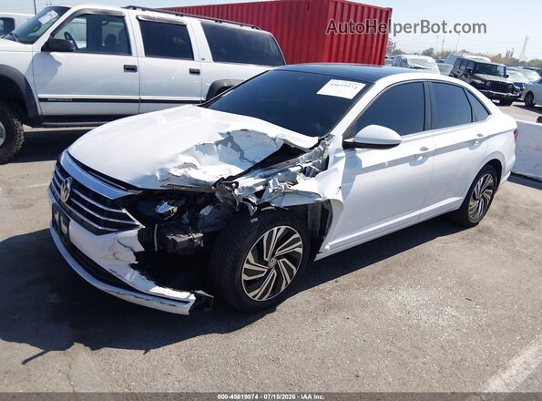 3VWE57BU6MM096586 2021 VOLKSWAGEN JETTA White Przód lewy