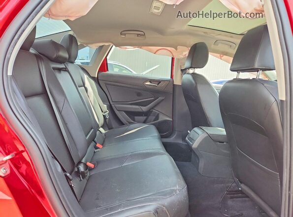 3VWEB7BU1LM056715 2020 VOLKSWAGEN JETTA Red Vista de los asientos traseros