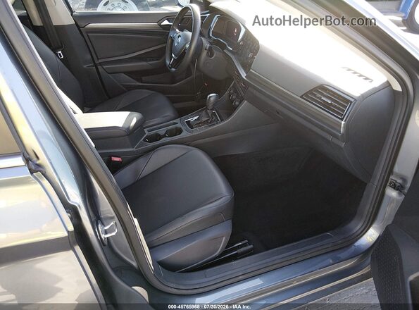 3VWEB7BU7LM014548 2020 VOLKSWAGEN JETTA Серый Вид салона спереди