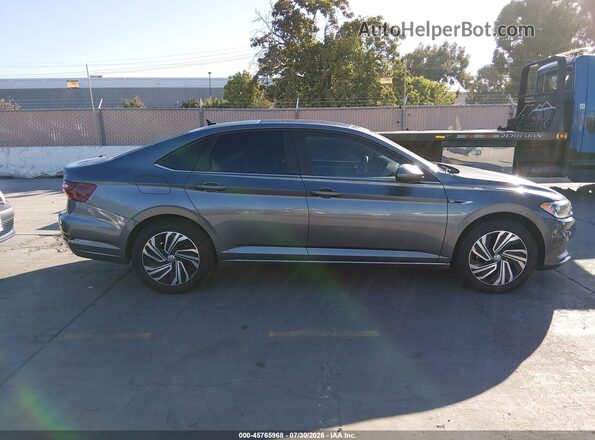 3VWEB7BU7LM014548 2020 VOLKSWAGEN JETTA Серый Вид задней части салона