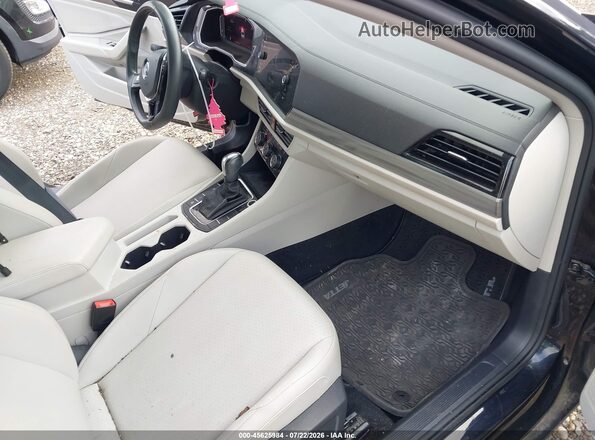 3VWEB7BU9LM033716 2020 VOLKSWAGEN JETTA Black Вид салону спереду