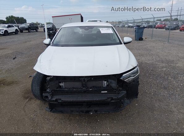 3VWEM7BU0PM042692 2023 VOLKSWAGEN JETTA White Widok wnętrza z tyłu
