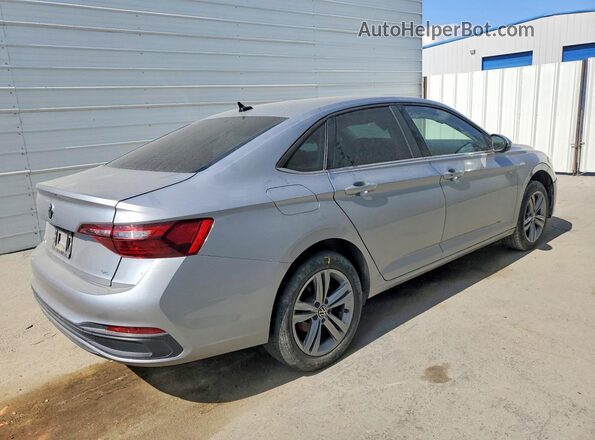 3VWEM7BU0RM051606 2024 VOLKSWAGEN JETTA Silver Trasero derecho