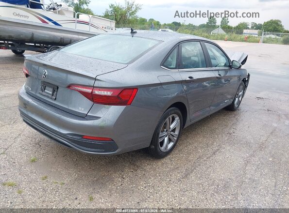 3VWEM7BU5RM009660 2024 VOLKSWAGEN JETTA Gray Trasero derecho