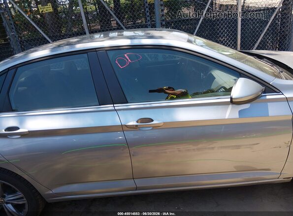 3VWEM7BU5RM085671 2024 VOLKSWAGEN JETTA Gray Vista interior trasera