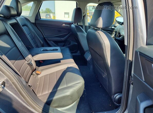 3VWEM7BU6RM093410 2024 VOLKSWAGEN JETTA Gray Հետևի նստատեղերի տեսք