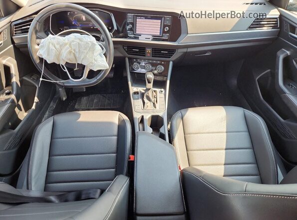 3VWEM7BU6RM093410 2024 VOLKSWAGEN JETTA Gray Առջևի վահանակի տեսք