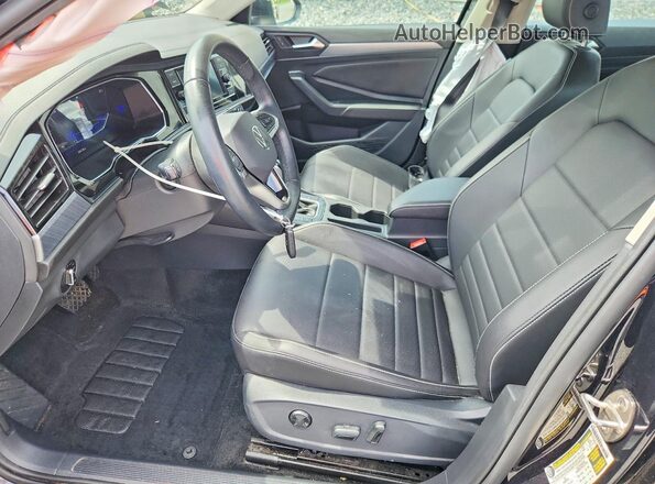 3VWEM7BU8PM058915 2023 VOLKSWAGEN JETTA Black Widok wnętrza z przodu