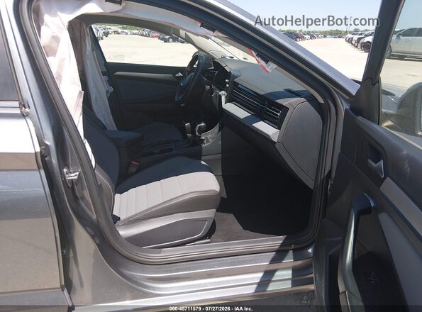 3VWEX7BU0SM021826 2025 VOLKSWAGEN JETTA Gray Front interior view