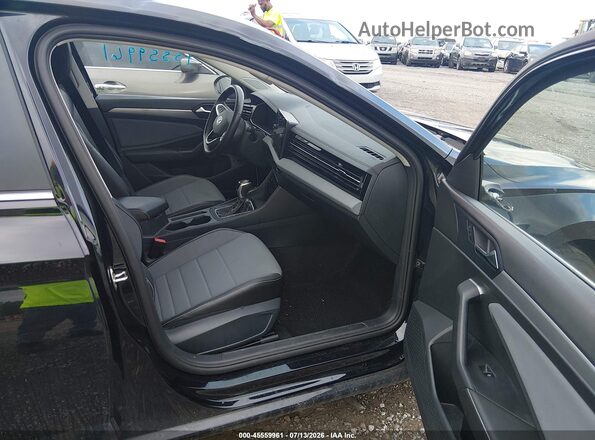 3VWEX7BU0SM077068 2025 VOLKSWAGEN JETTA Черный Вид салона спереди