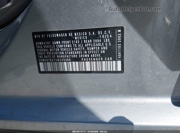 3VWEX7BU7SM025369 2025 VOLKSWAGEN JETTA Silver Vista del compartimento del motor