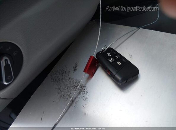 3VWEX7BUXSM067664 2025 VOLKSWAGEN JETTA White Առջևի վահանակի տեսք